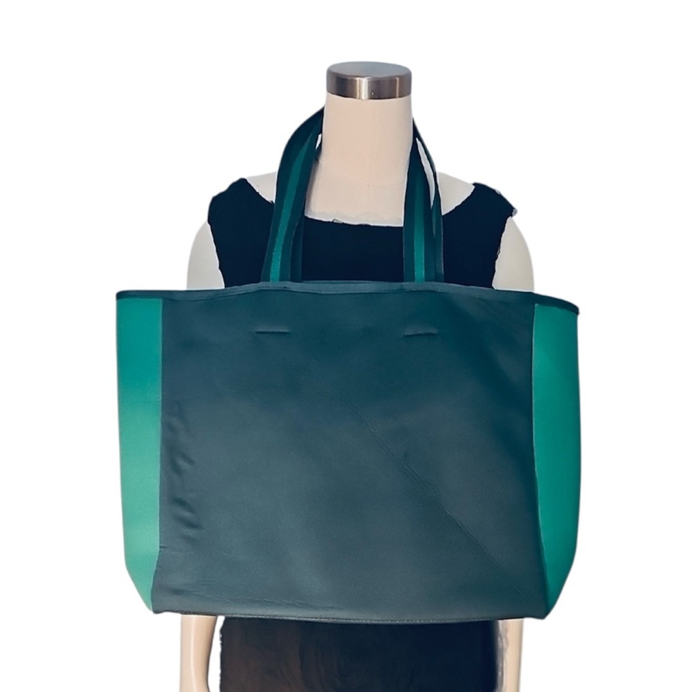 💚 Summersalt Neoprene Green Beach Tote Bag